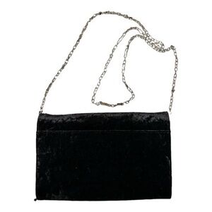 14th and Union black velvet purse with silver strap.